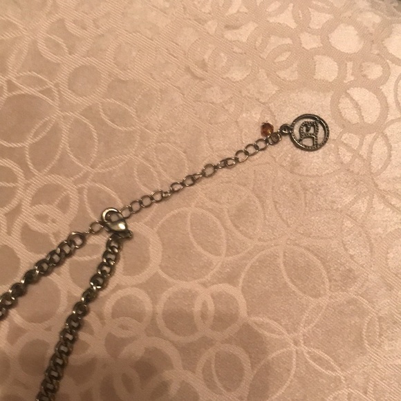 Erica Lyons Statement Necklace - Picture 3 of 8